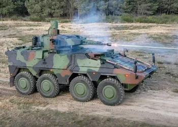 BOXER RCT30 infantry fighting vehicle live firing test