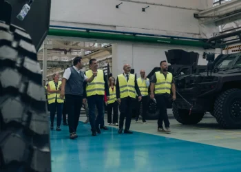 Romanian Minister of Defence Radu-Dinel Miruță inspecting the COBRA II production line during his visit to the Otokar Mediaş factory.